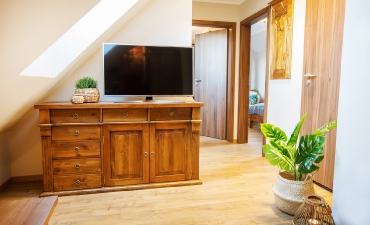 VILLA OSTOJA   GÄSTEHAUS   FLINSBERG   FREIE ZIMMER