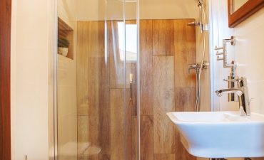 VILLA OSTOJA   GÄSTEHAUS   FLINSBERG   FREIE ZIMMER