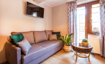 VILLA OSTOJA   GÄSTEHAUS   FLINSBERG   FREIE ZIMMER